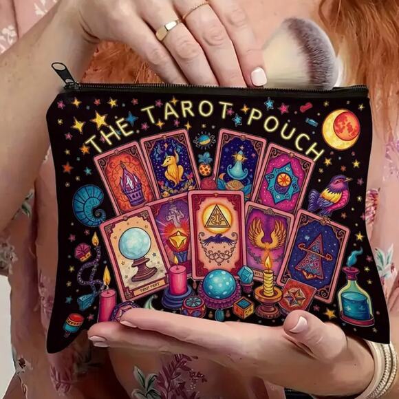 The Tarot Pouch - Picture 2 of 7